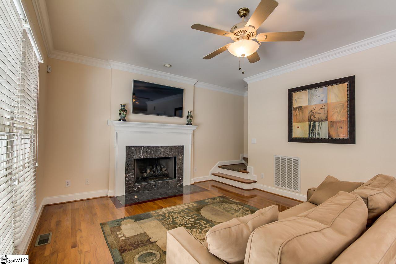 120 Bushberry Way Greer, SC 29650 - Photo 11 of 34 Gallery Image 11