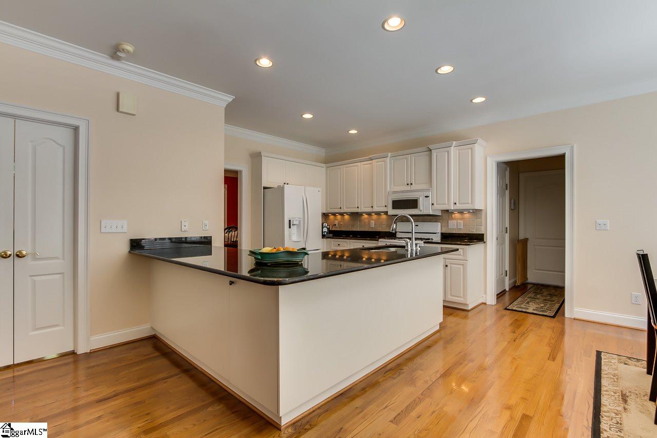 120 Bushberry Way Greer, SC 29650 - Photo 18 of 34 Gallery Image 18