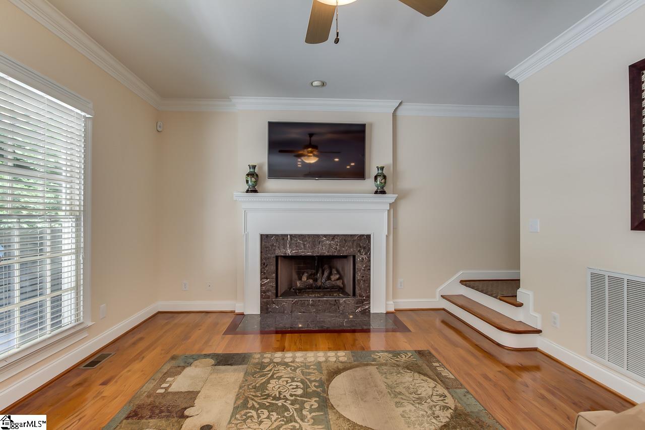 120 Bushberry Way Greer, SC 29650 - Photo 9 of 34 Gallery Image 9