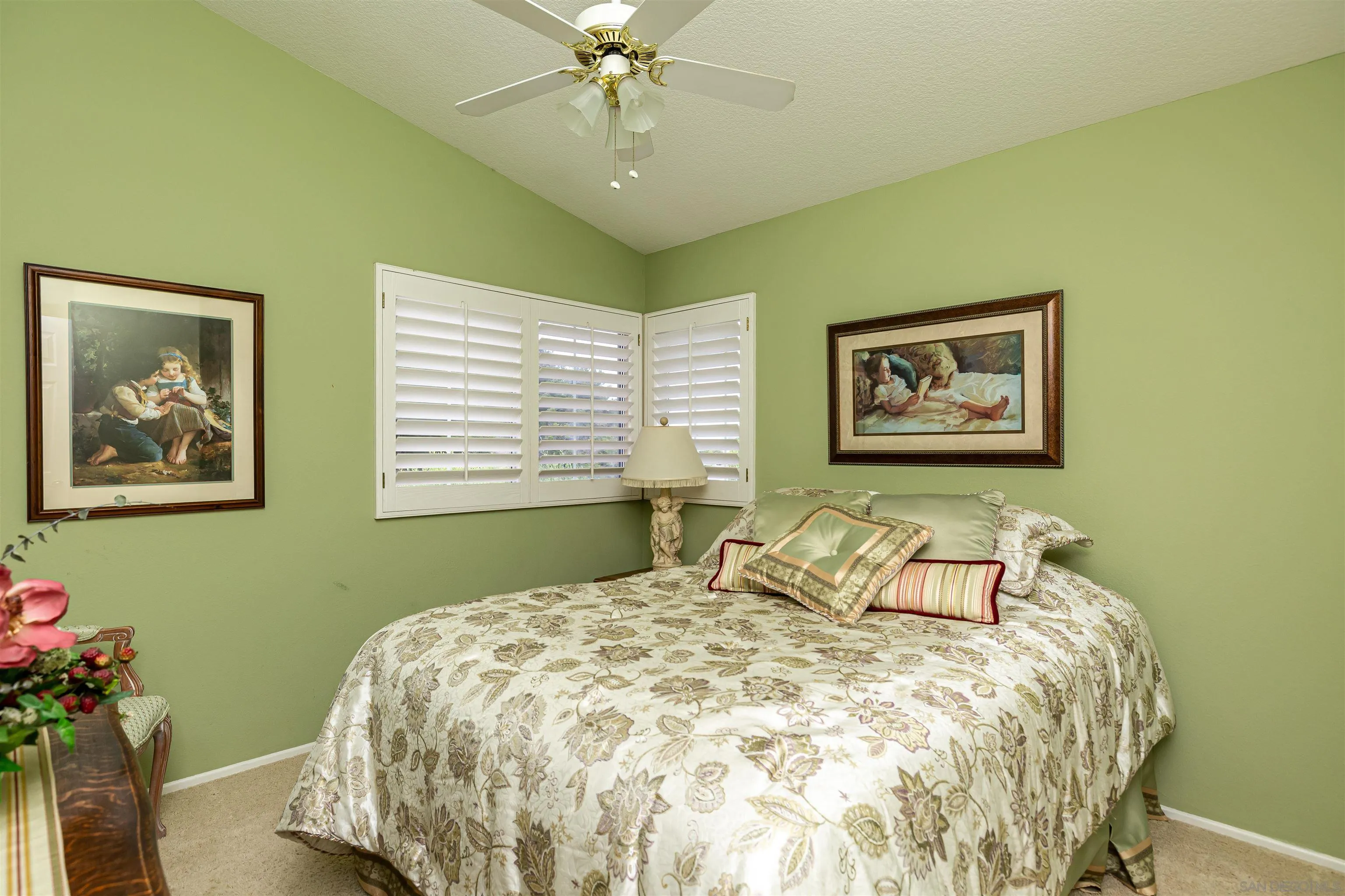 41411 Rue Jadot Temecula, CA 92591 - Photo 29 of 54 a bedroom with a bed and a painting on the wall