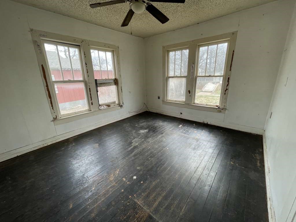 705 Needham Street Coleman, TX 76834 - Photo 6 of 8