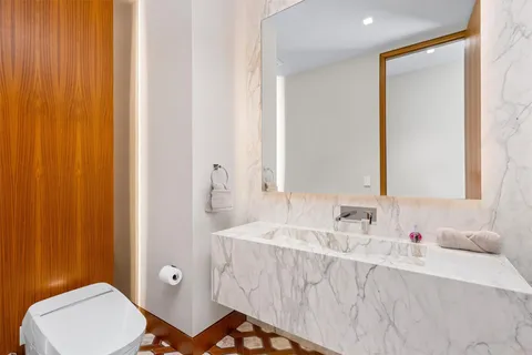 $17,995,000 | 650 Royal Plaza Drive, Fort Lauderdale, FL 33301