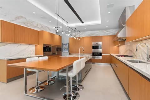 $17,995,000 | 650 Royal Plaza Drive, Fort Lauderdale, FL 33301