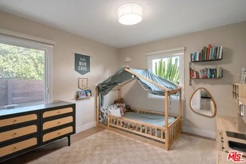 $2,595,000 | 1009 Vernon Avenue, Venice, CA 90291