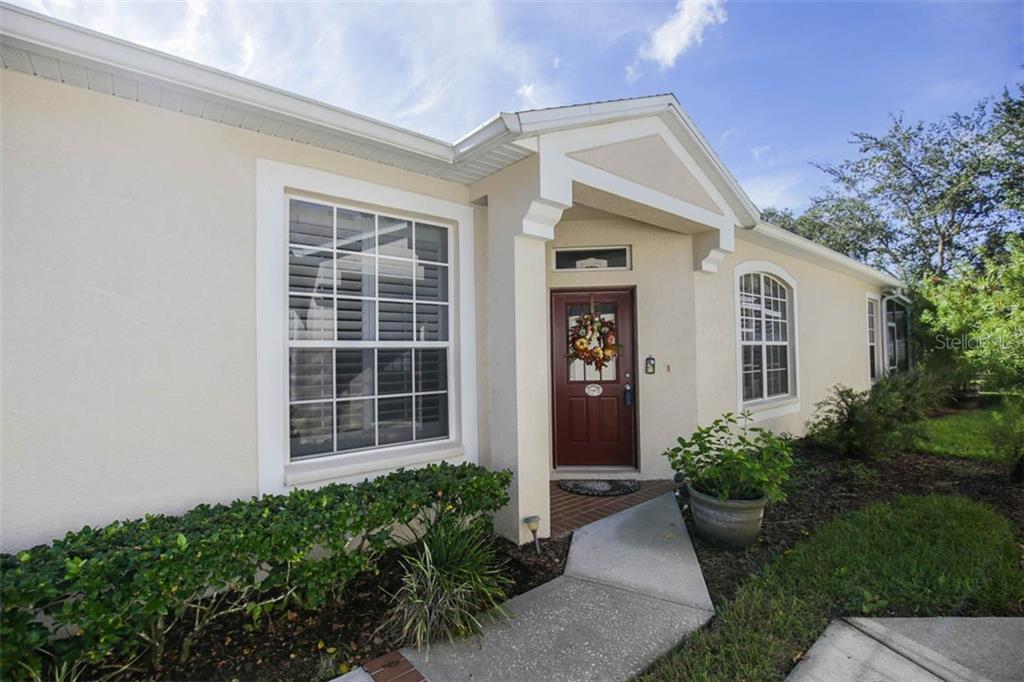 5915 Sandhill Ridge Drive Lithia, FL 33547 - Photo 1 of 1