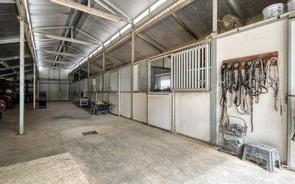a view of a garage