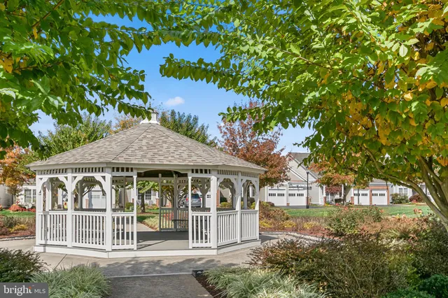 $525,000 | 8970 Fascination Court, Unit 315, Lorton, VA 22079