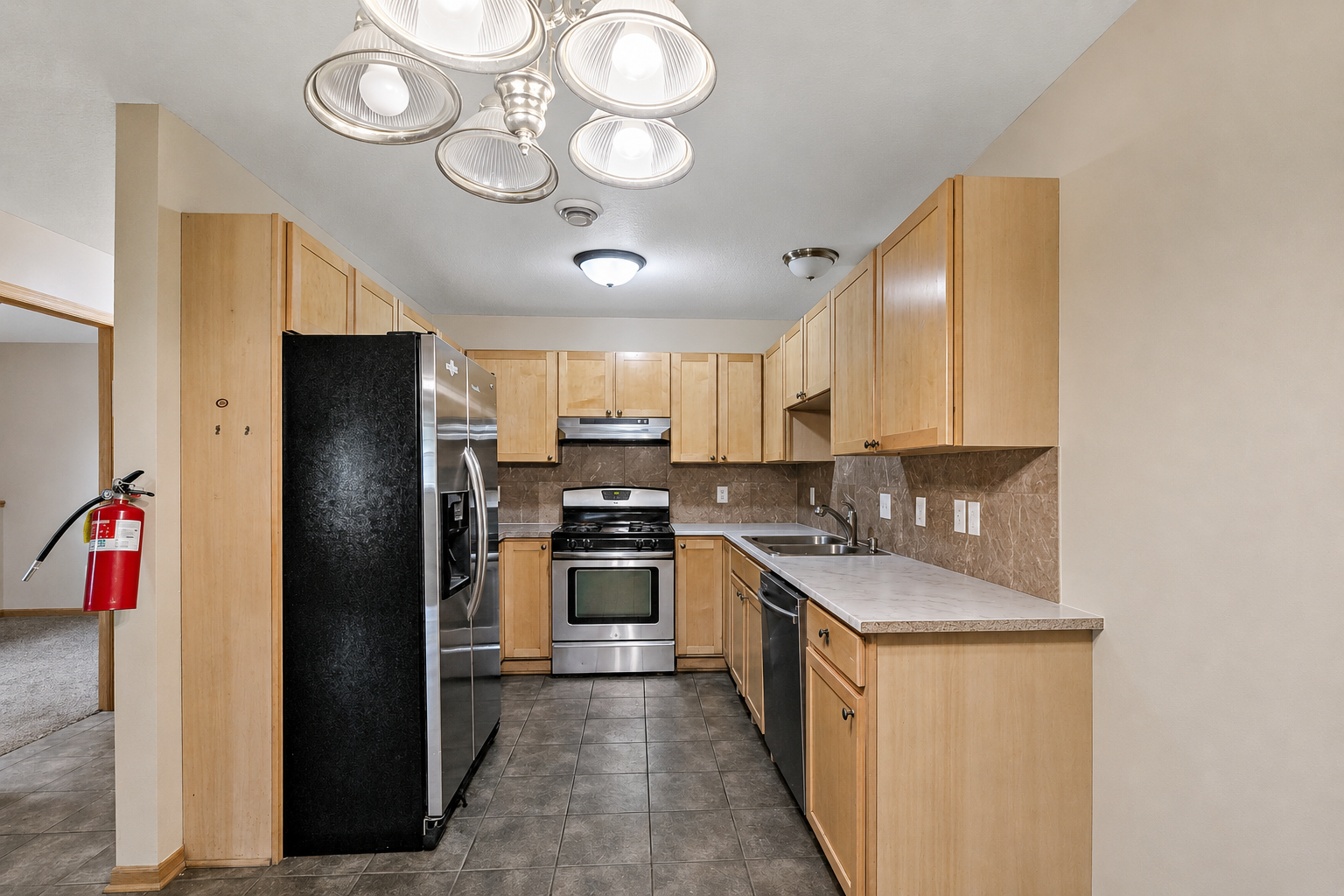 1599 Rice Street St. Paul, MN 55117 - Photo 19 of 19