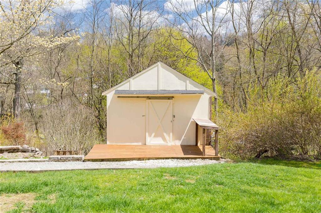 130 Jacks Run Road Pittsburgh, PA 15214 - Photo 11 of 25 Gallery Image 11