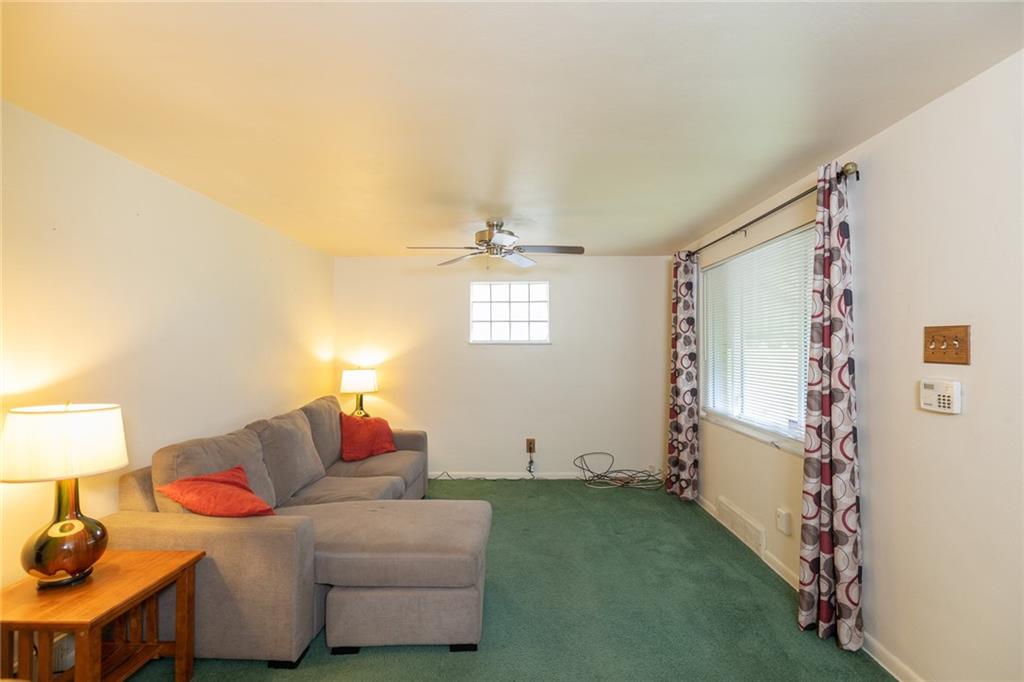 130 Jacks Run Road Pittsburgh, PA 15214 - Photo 12 of 25 Gallery Image 12