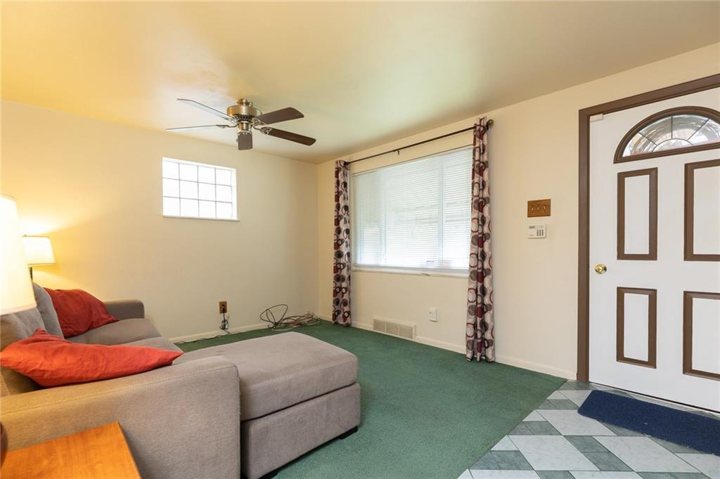 130 Jacks Run Road Pittsburgh, PA 15214 - Photo 13 of 25 Gallery Image 13