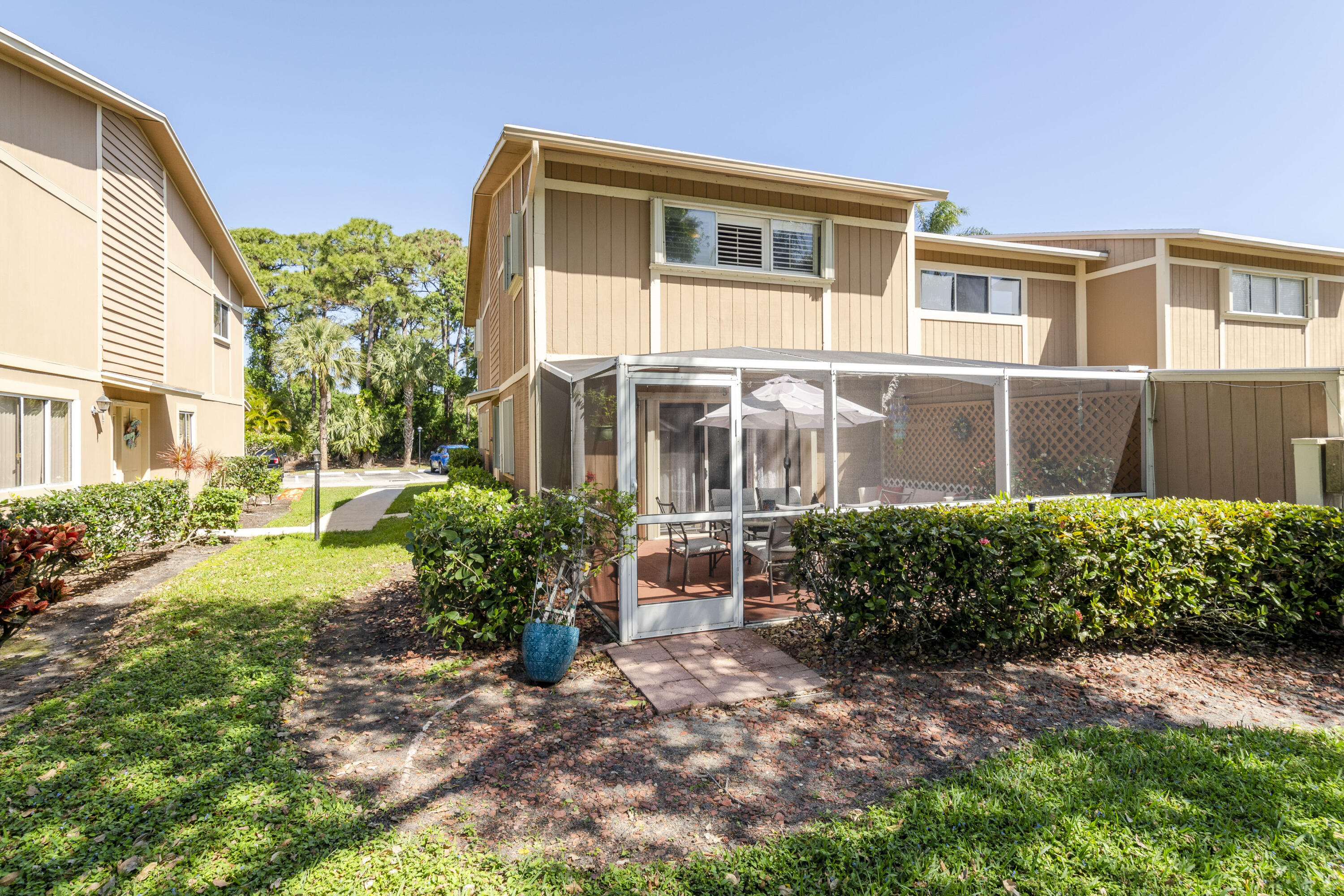 56 Maplecrest Circle Jupiter, FL 33458 - Photo 20 of 33 _IMG1258