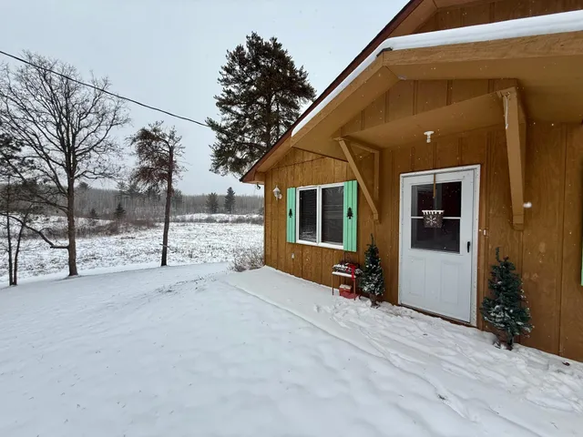 $279,900 | 35399 County 4, Lake George, MN 56470