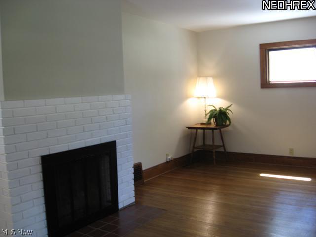 1091 Lander Road Cleveland, OH 44143 - Photo 6 of 24