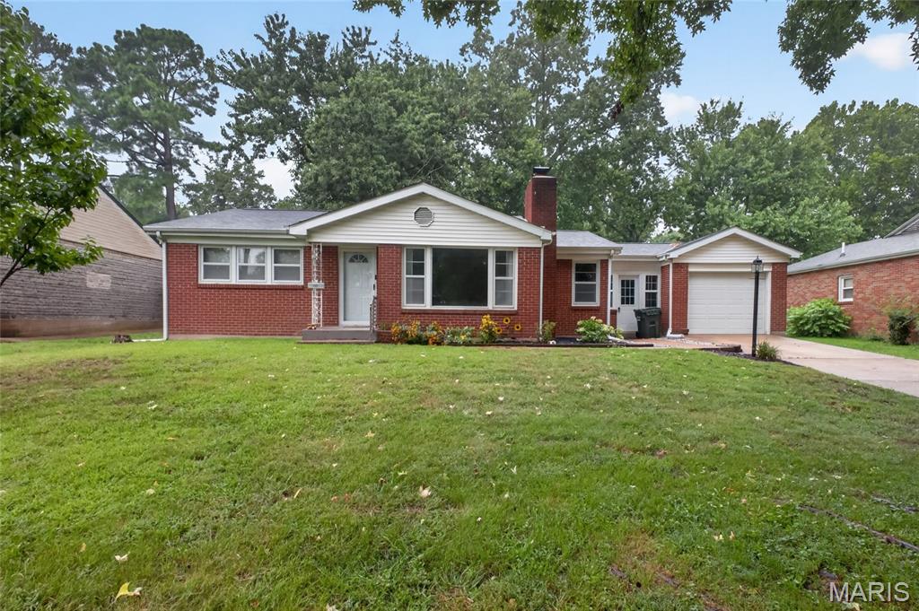803 Fairgrounds Road Rolla, MO 65401 - Photo 2 of 44