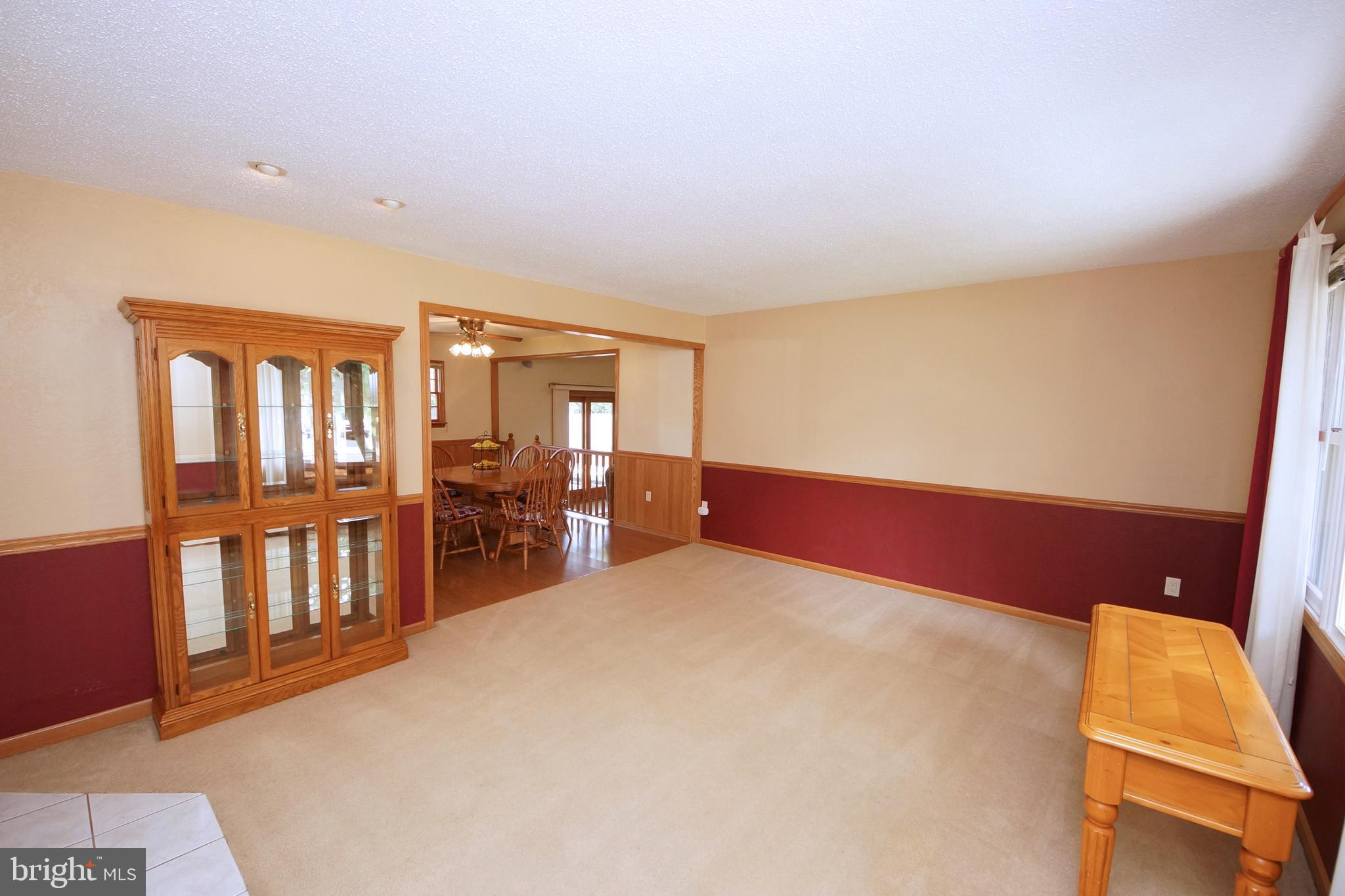7 Edgemont Road Hamilton, NJ 08620 - Photo 5 of 37