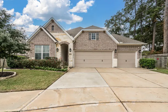 $410,000 | 9511 Aliaga Terrace, Tomball, TX 77375