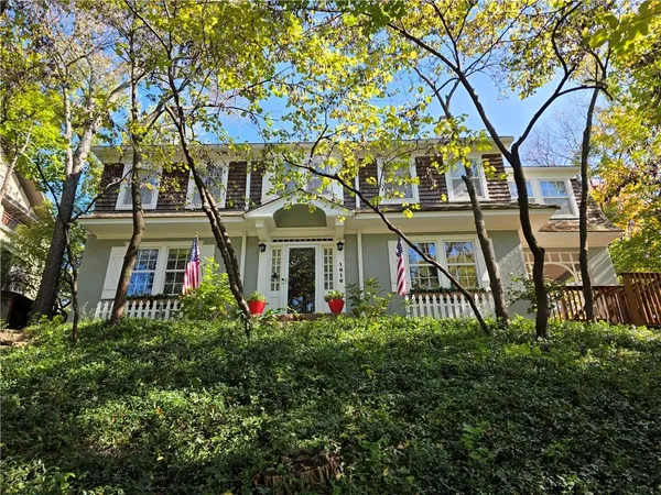 $950,000 | 1616 Louisiana Street, Lawrence, KS 66044