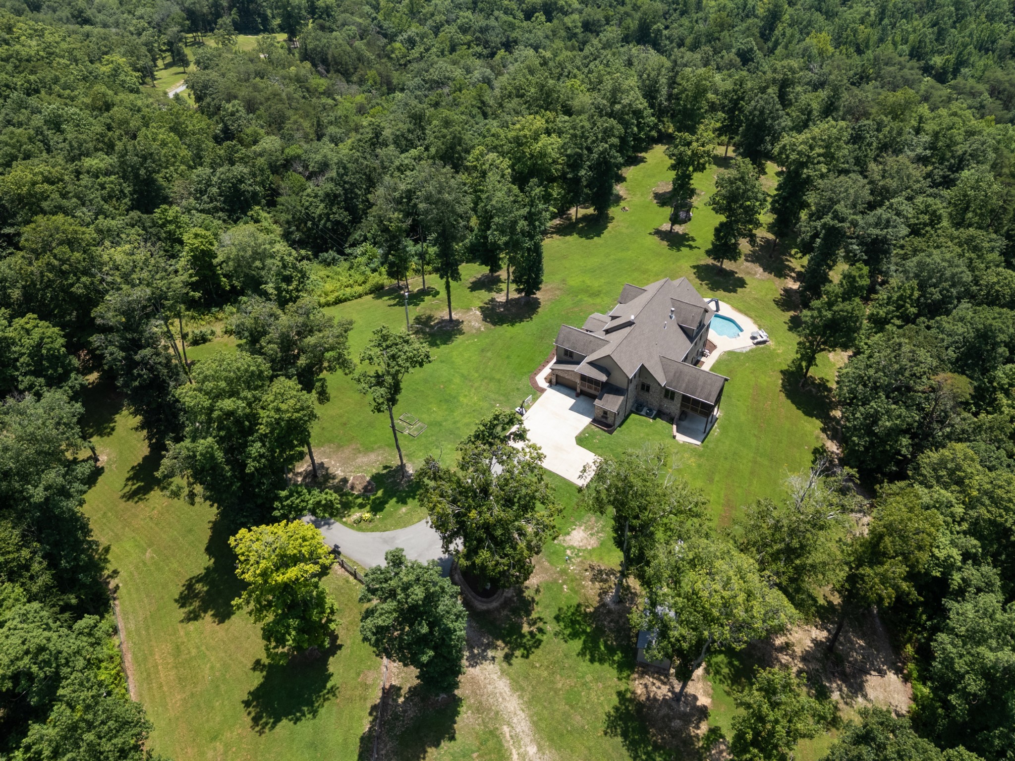 1370 Leatherwood Road White Bluff, TN 37187 - Photo 2 of 93