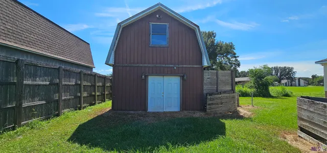 $189,000 | 317 Thoroughbred Park Drive, Thibodaux, LA 70301