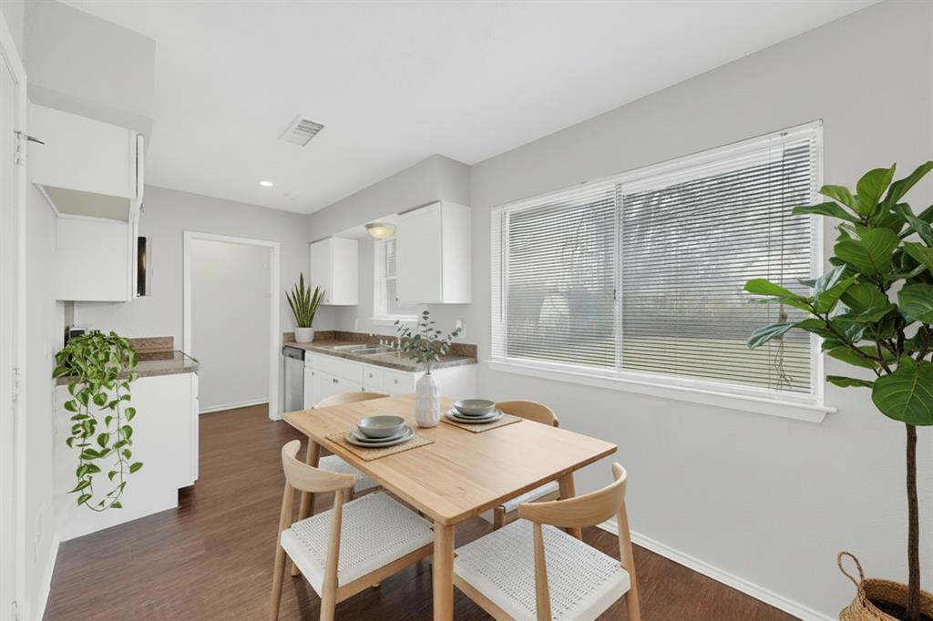 1200 Ridgewood Lane Hutchins, TX 75141 - Photo 10 of 32 VIRTUALLY STAGED