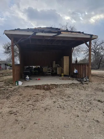 $550,000 | 420 Highlands Loop, Poteet, TX 78065