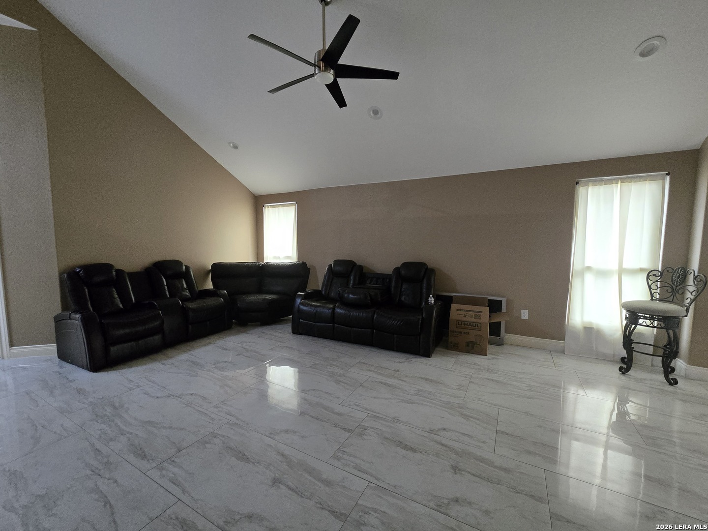 420 Highlands Loop Poteet, TX 78065 - Photo 10 of 49