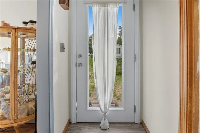 $329,900 | 185 Pleasant Street, Richmond, ME 04357