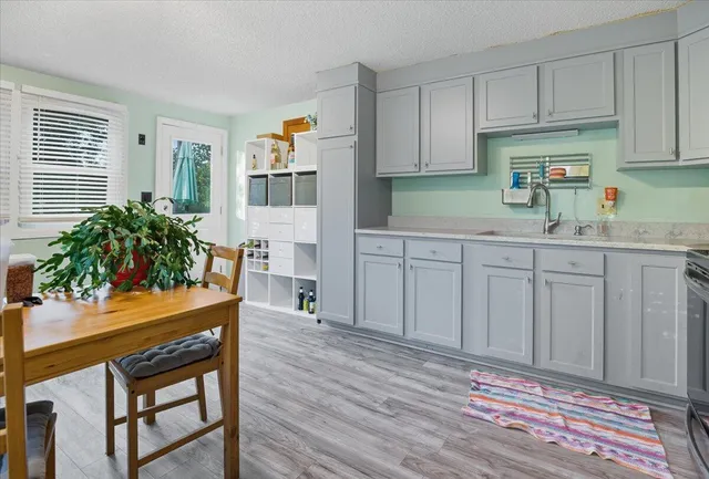 $329,900 | 185 Pleasant Street, Richmond, ME 04357