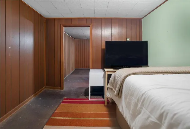 $329,900 | 185 Pleasant Street, Richmond, ME 04357