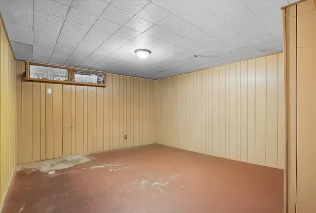 $329,900 | 185 Pleasant Street, Richmond, ME 04357