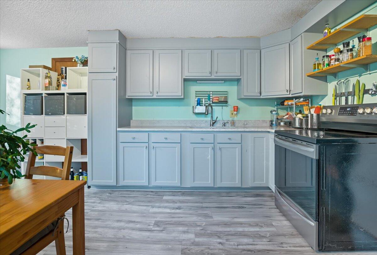 185 Pleasant Street Richmond, ME 04357 - Photo 3 of 48 Kitchen