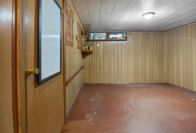 $329,900 | 185 Pleasant Street, Richmond, ME 04357