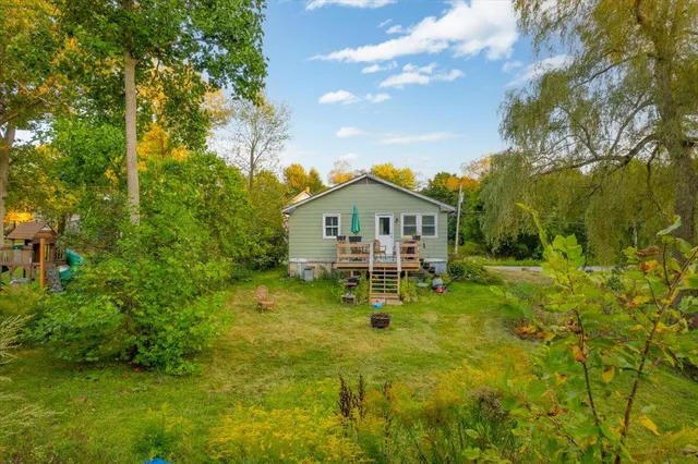 $329,900 | 185 Pleasant Street, Richmond, ME 04357