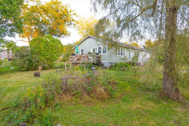 $329,900 | 185 Pleasant Street, Richmond, ME 04357