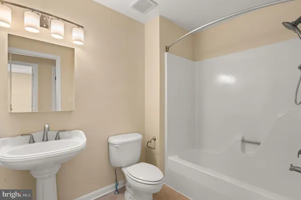 $6,000 | 3563 Narragansett Avenue, Annapolis, MD 21403