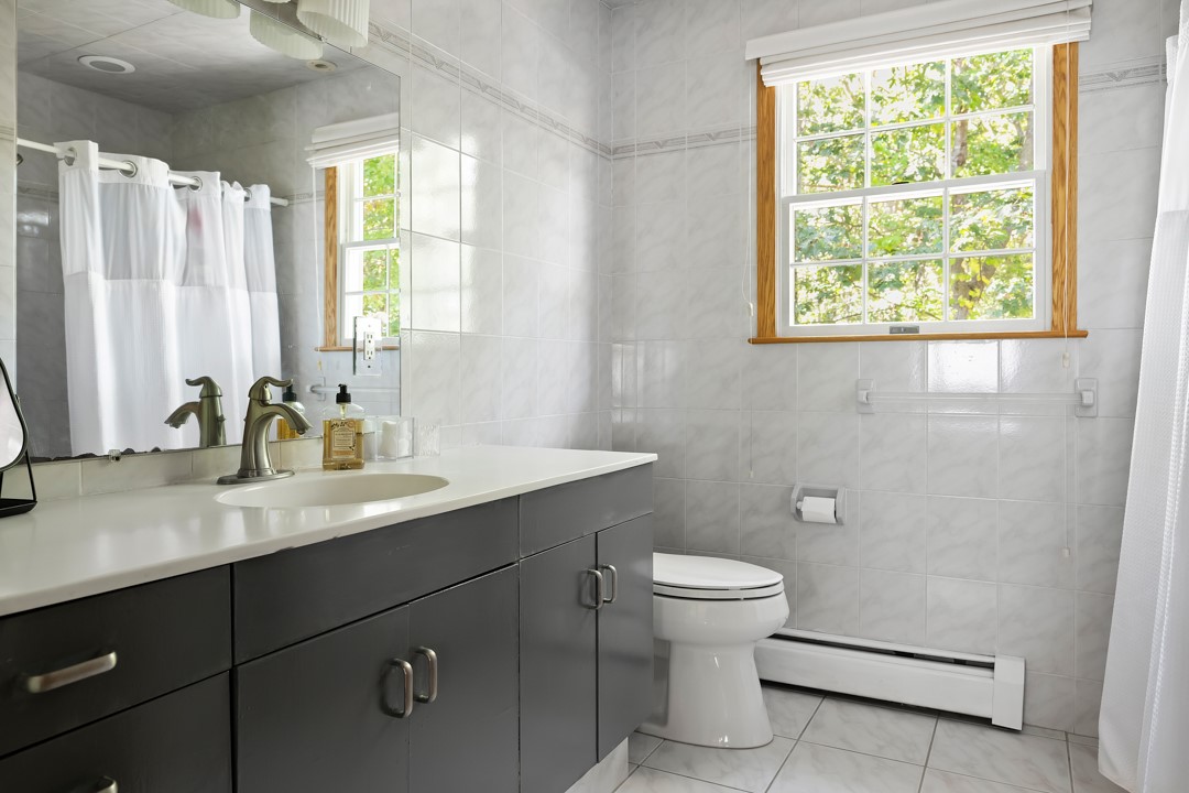 50 Sundale Road Cranston, RI 02921 - Photo 20 of 34 main 2nd floor full bathroom