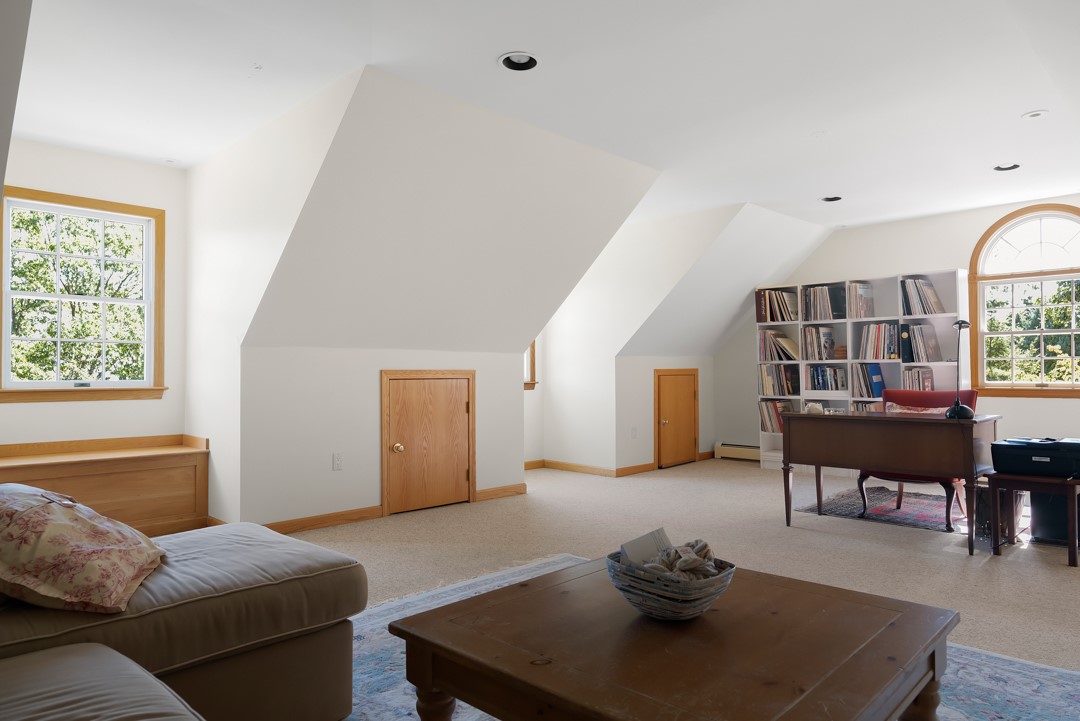 50 Sundale Road Cranston, RI 02921 - Photo 26 of 34 multi use room or singular focus; you decide!