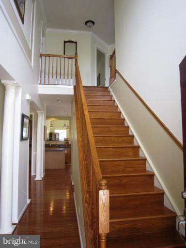 42751 Middle Ridge Place Broadlands, VA 20148 - Photo 5 of 30 Entrance / Foyer
