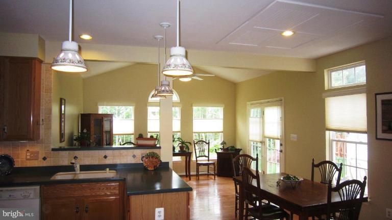 42751 Middle Ridge Place Broadlands, VA 20148 - Photo 9 of 30 Kitchen #3