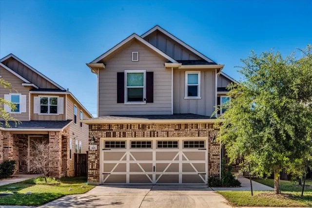 $2,950 | 815 Sandhill Branch Drive, Austin, TX 78748