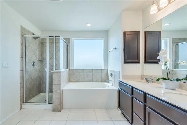 $2,950 | 815 Sandhill Branch Drive, Austin, TX 78748