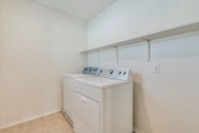 $2,950 | 815 Sandhill Branch Drive, Austin, TX 78748