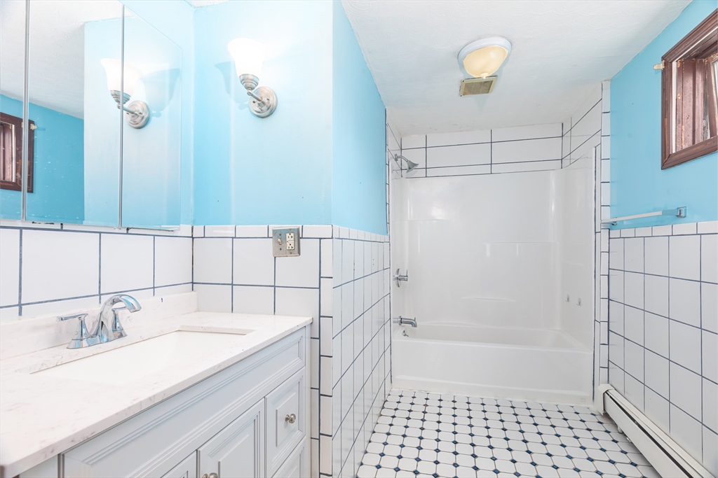 62 Butler Street, Unit 2 Salem, MA 01970 - Photo 9 of 20