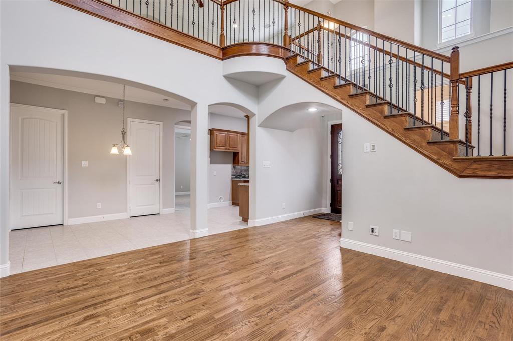 869 Rohan Drive Richardson, TX 75081 - Photo 7 of 25