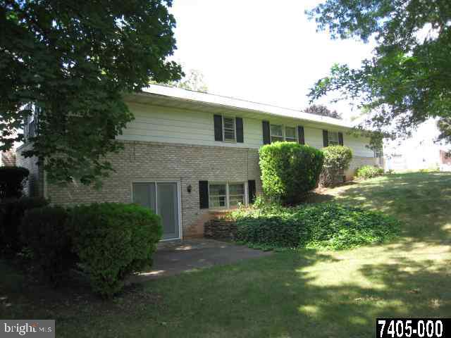 1850 Lilac Road York, PA 17408 - Photo 14 of 16