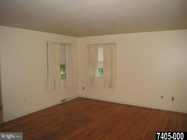 1850 Lilac Road York, PA 17408 - Photo 7 of 16