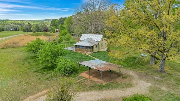 $180,000 | 2543 Bethany Ford Road, Roaring River, NC 28669