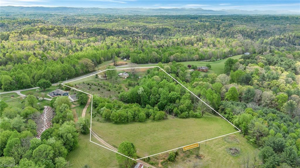 2543 Bethany Ford Road Roaring River, NC 28669 - Photo 3 of 26