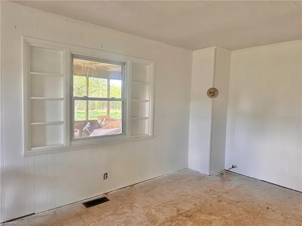 $180,000 | 2543 Bethany Ford Road, Roaring River, NC 28669